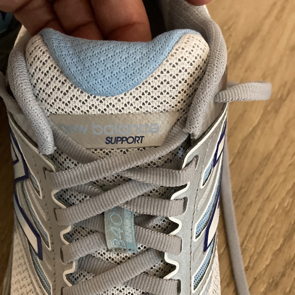 Running shoes new balance size 101/2 - Picture 7 of 12